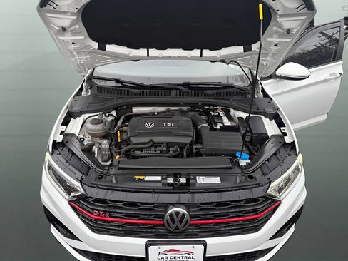 Used 2019 Volkswagen Jetta GLI FWD image 25