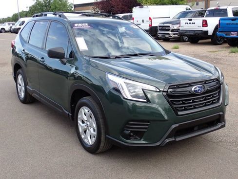 Used 2024 Subaru Forester AWD/4WD image 6
