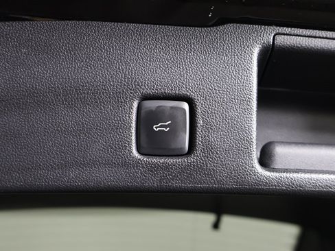 Used 2023 Ford Escape Platinum w/ Premium Technology Package image 20