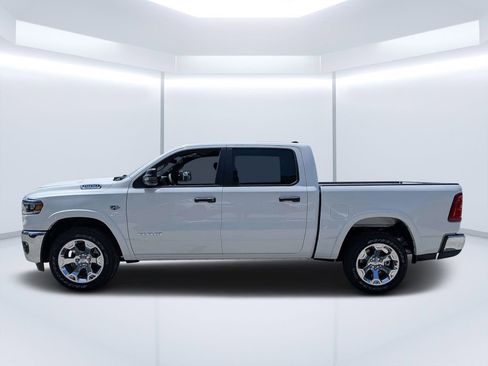 New 2026 RAM 1500 4x4 Crew Cab image 37