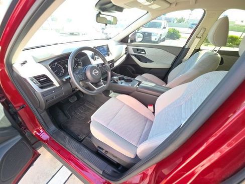 Used 2023 Nissan Rogue SV FWD image 12