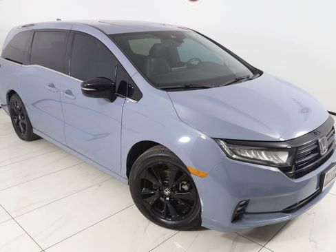 Used 2023 Honda Odyssey Sport image 18