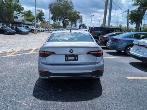 Used 2024 Volkswagen Jetta S FWD image 6