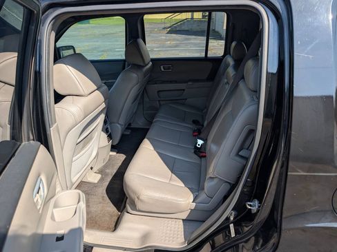 Used 2011 Honda Pilot EX-L image 29