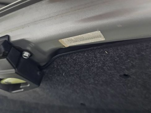 Used 2002 Toyota Prius FWD image 14