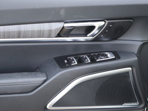 Used 2024 Kia Telluride SX Prestige image 22