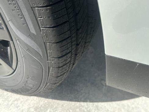 New 2026 Kia Carnival SX FWD image 11