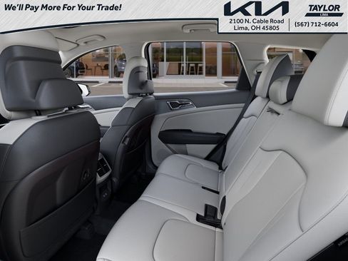 New 2026 Kia Sportage EX w/ EX Panorama Roof Package image 18