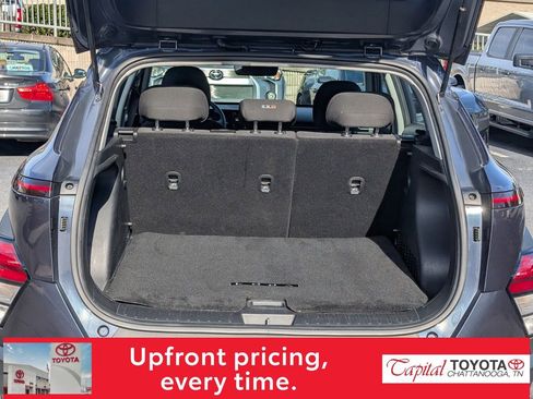 Used 2024 Hyundai Kona SE image 9