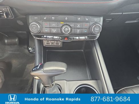 Used 2024 Dodge Durango GT AWD/4WD image 15