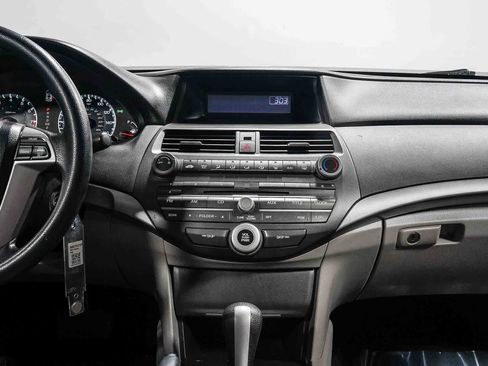 Used 2011 Honda Accord LX image 13