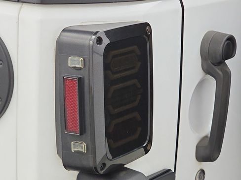 Used 2012 Jeep Wrangler Sport w/ Trailer Tow Group AWD/4WD image 29