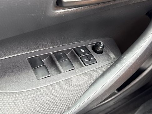 Used 2024 Toyota Corolla LE FWD image 16