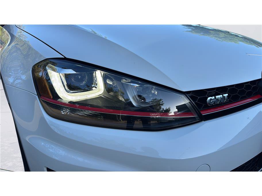 Used 2016 Volkswagen GTI SE FWD image 24
