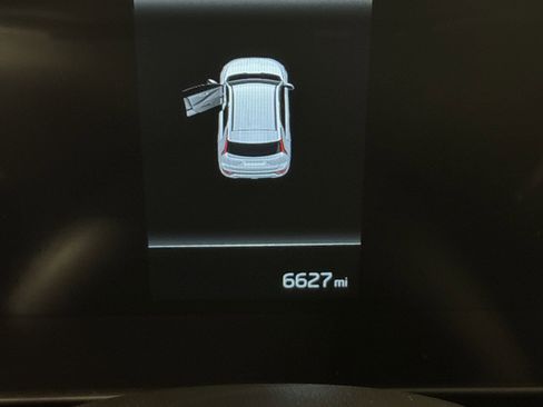 Certified 2025 Kia Niro EX Touring image 21