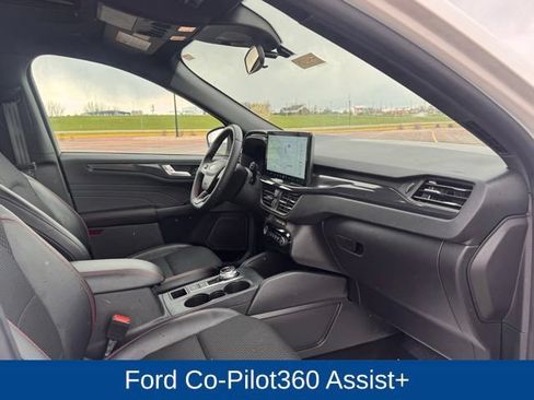 Used 2024 Ford Escape ST-Line w/ Tech Pack #1 AWD/4WD image 27