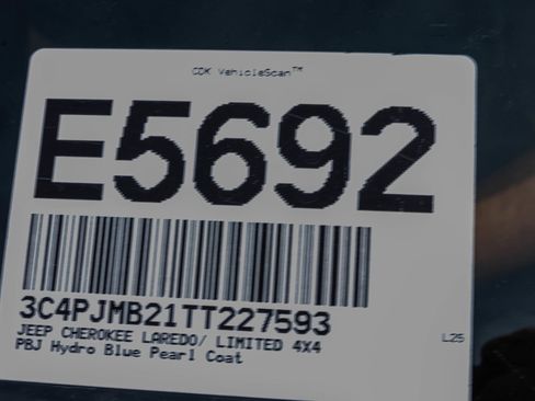 New 2026 Jeep Cherokee Laredo AWD/4WD image 50