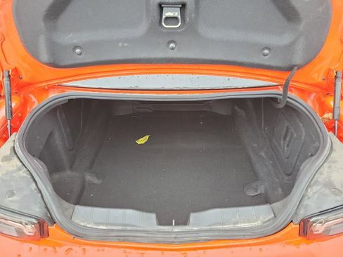 Used 2021 Chevrolet Camaro SS RWD image 7