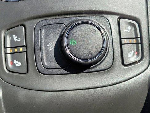 Used 2019 GMC Terrain SLE w/ Driver Convenience Package AWD/4WD image 32