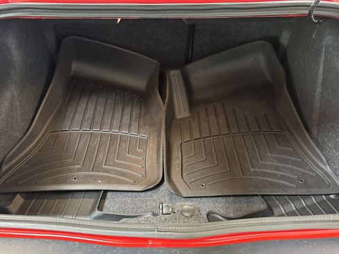 Used 2015 Dodge Challenger R/T Scat Pack RWD image 18