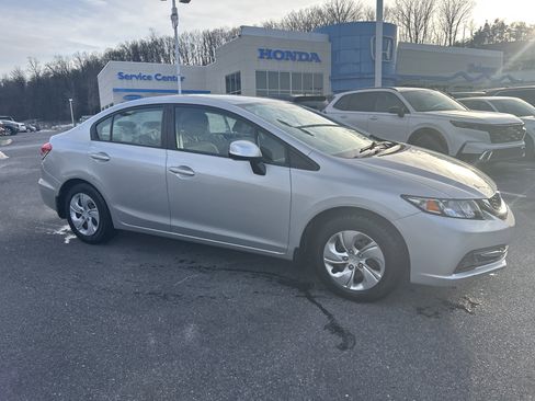 Used 2013 Honda Civic LX image 4