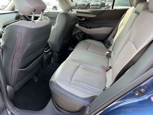 Used 2022 Subaru Outback Limited AWD/4WD image 6