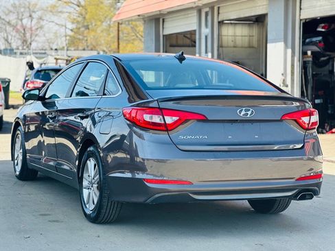 Used 2016 Hyundai Sonata SE image 8