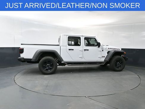 Used 2021 Jeep Gladiator Mojave AWD/4WD image 6