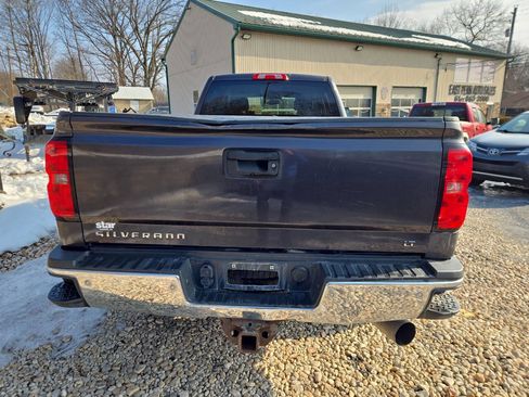 Used 2015 Chevrolet Silverado 2500 LT w/ LT Convenience Package image 4