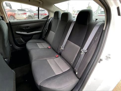 Used 2024 Nissan Sentra SV FWD image 21