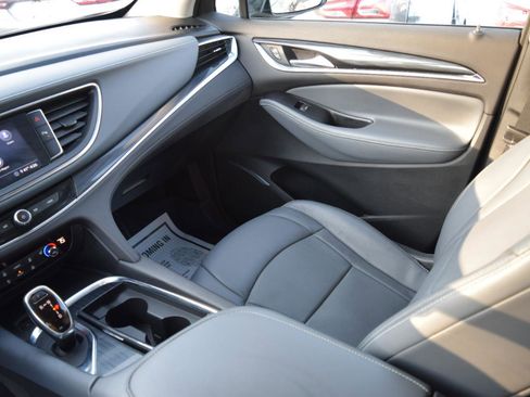 Used 2020 Buick Enclave Essence w/ Trailering Package, 5000 lbs. image 19