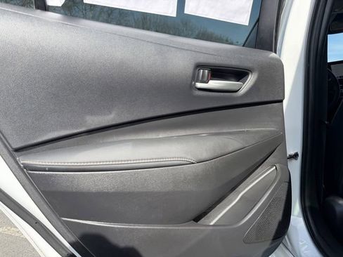 Used 2023 Toyota Corolla XLE image 28