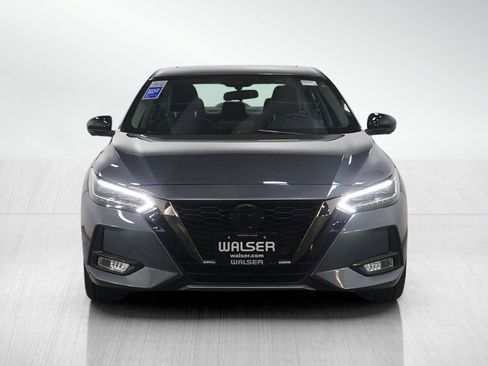 Used 2022 Nissan Sentra SR w/ SR Premium Package image 8