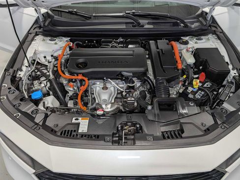 Used 2023 Honda Accord Touring image 14