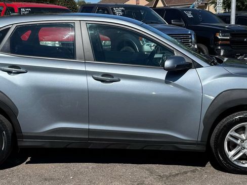 Used 2021 Hyundai Kona SE AWD/4WD image 2