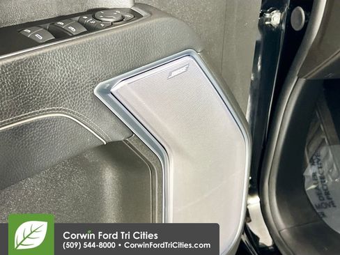 Used 2025 GMC Sierra 3500 Denali w/ Denali Reserve Package image 13