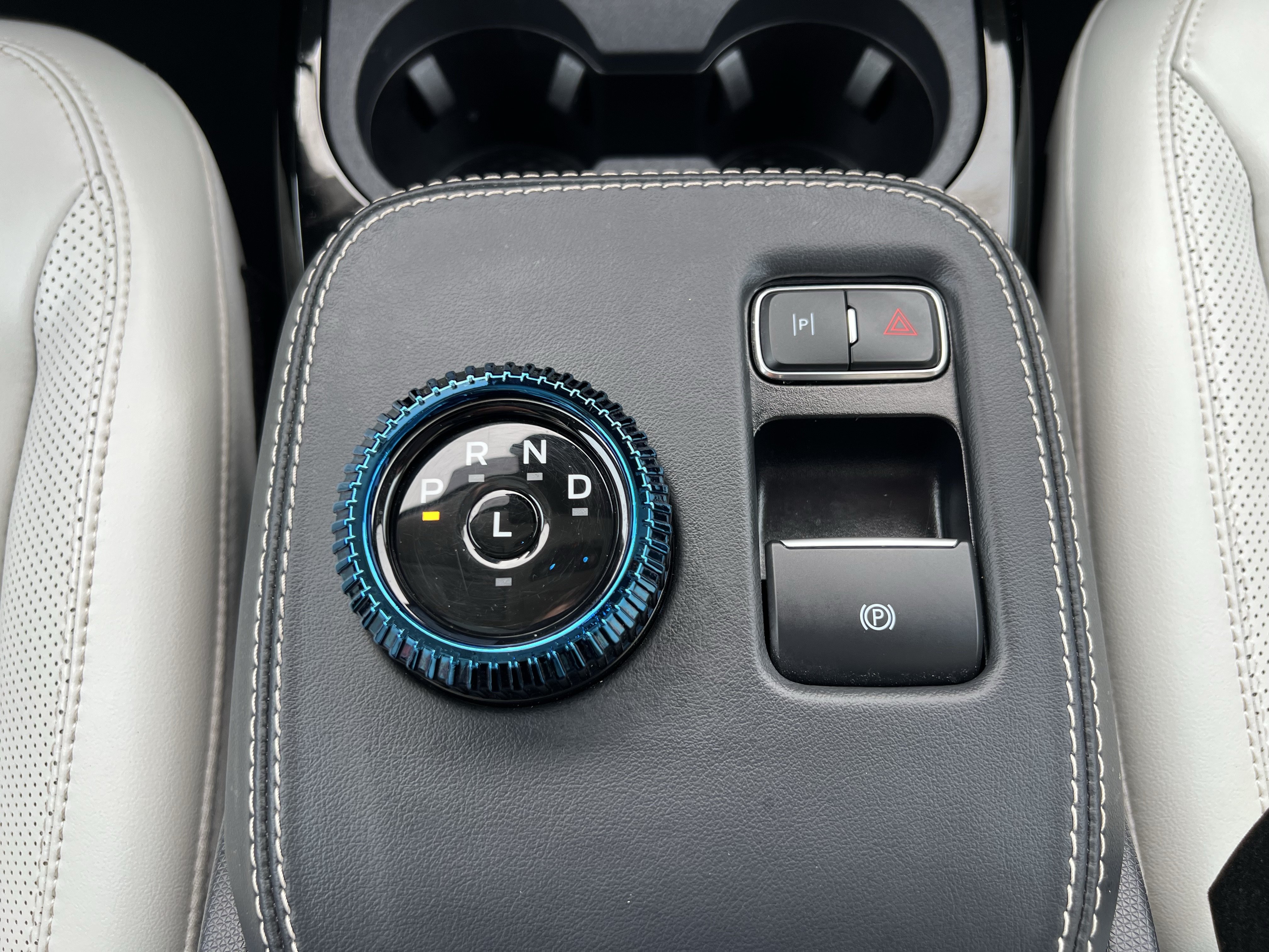 Used 2023 Ford Mustang Mach-E Premium AWD/4WD image 31