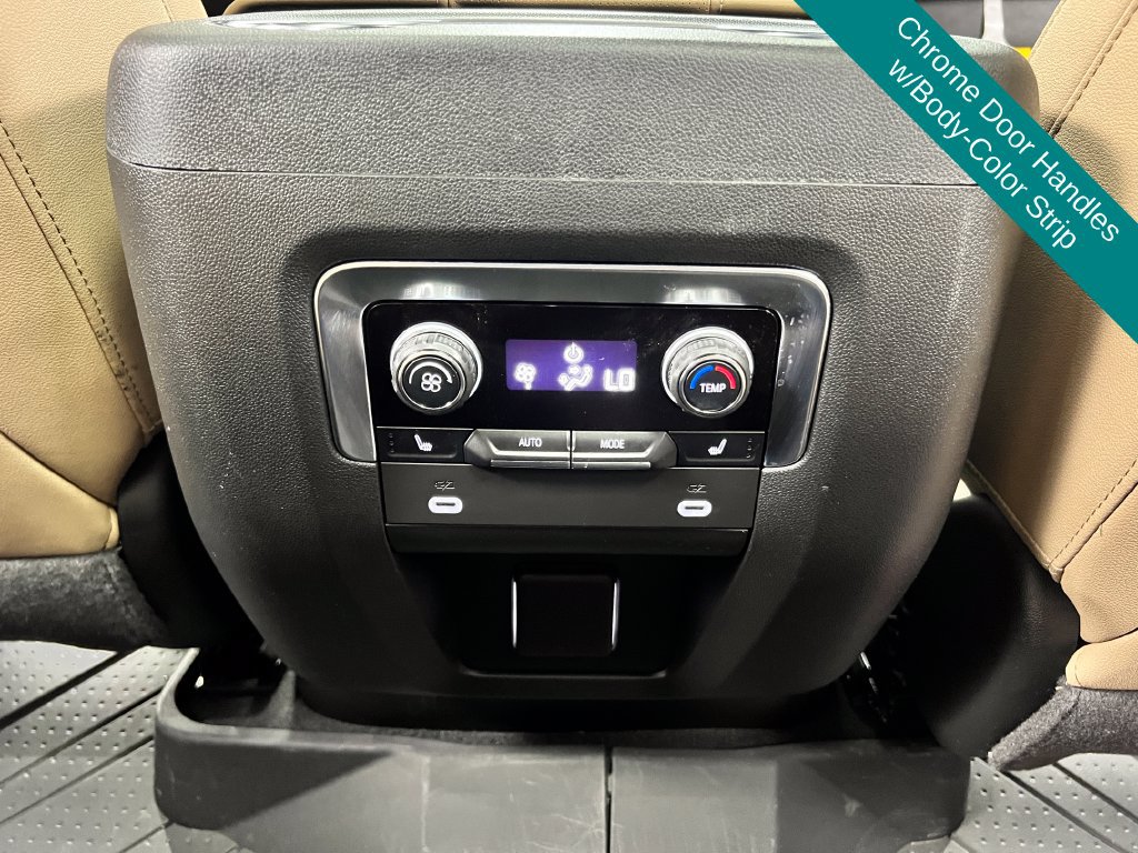 Used 2024 Chevrolet Tahoe Premier AWD/4WD image 22