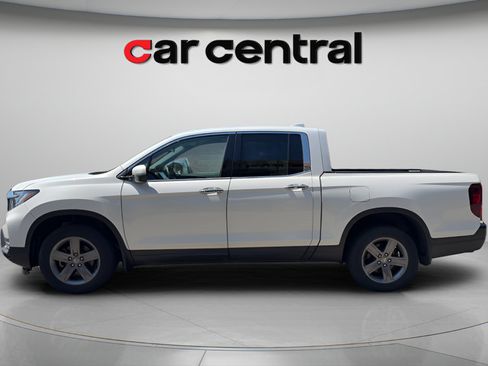 Used 2021 Honda Ridgeline RTL-E image 2