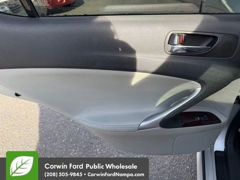 Used 2006 Lexus IS 250 AWD image 28