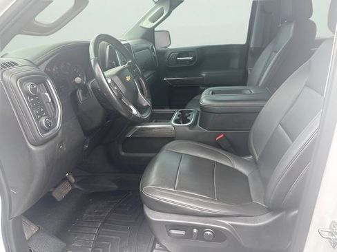 Used 2021 Chevrolet Silverado 1500 LTZ w/ Z71 Off-Road Package AWD/4WD image 14