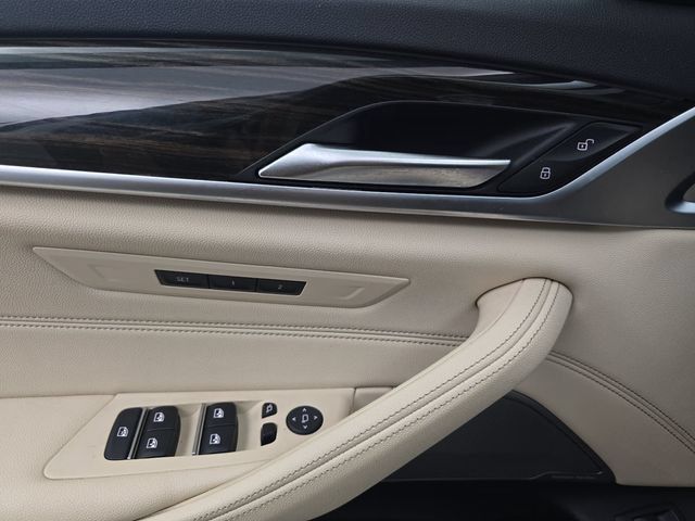 Used 2023 BMW 530i xDrive w/ Premium Package AWD/4WD image 24