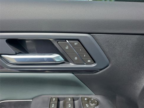 New 2026 GMC Terrain AT4 w/ Convenience Package III AWD/4WD image 32