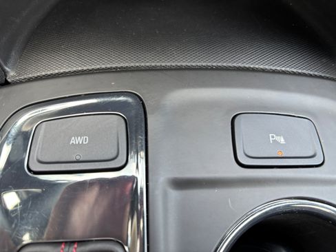 Used 2024 Chevrolet Equinox RS AWD/4WD image 20