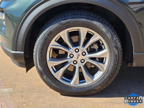 Used 2022 Ford Explorer XLT w/ Equipment Group 202A image 11