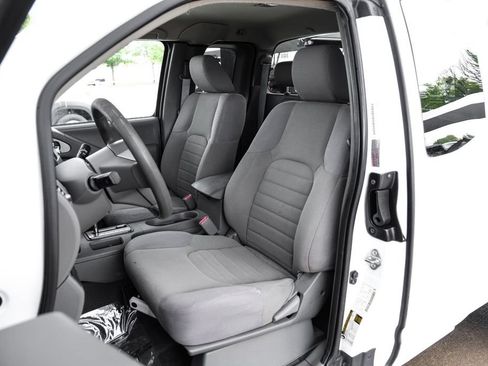 Used 2019 Nissan Frontier S RWD image 31