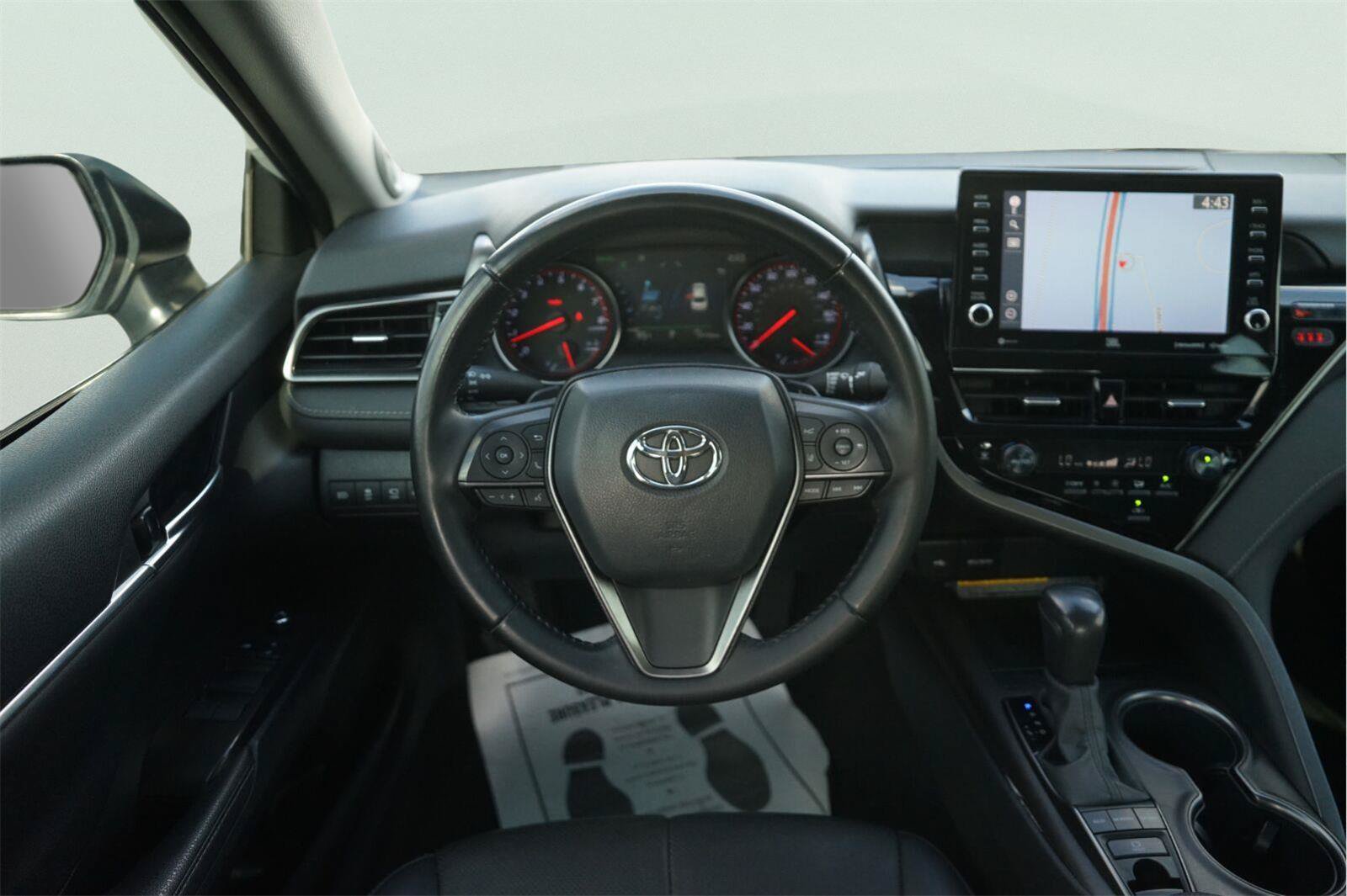 Used 2021 Toyota Camry XSE w/ Navigation Package FWD image 22