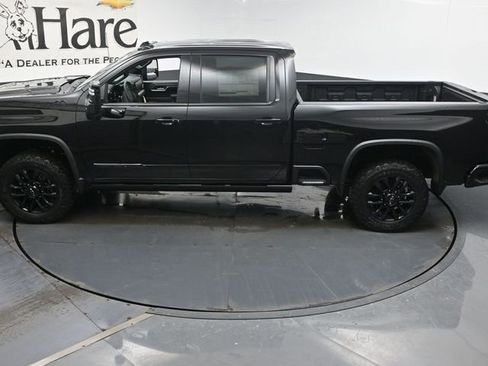 New 2026 Chevrolet Silverado 2500 High Country w/ High Country Premium Package AWD/4WD image 21