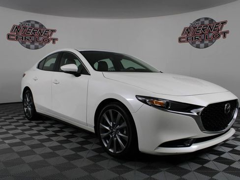 Used 2024 MAZDA MAZDA3 s image 9