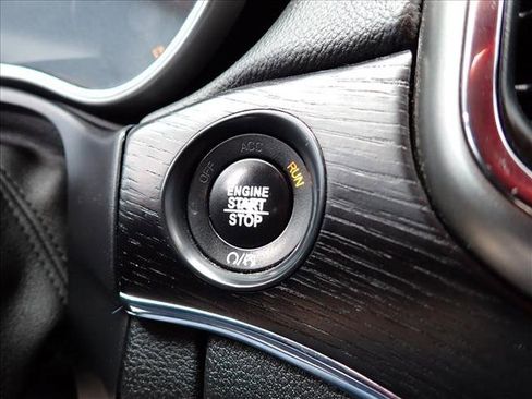 Used 2017 Jeep Grand Cherokee Summit w/ Platinum Series Group image 25